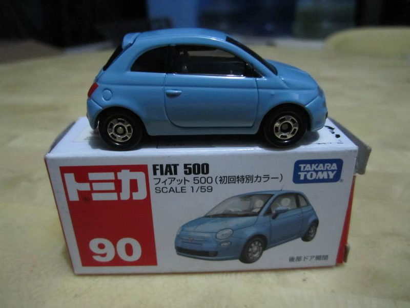 Illustration for article titled Tomica Diecast Haul (20 cars)